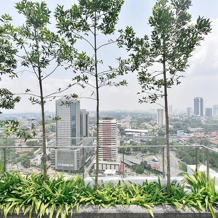 Suasana Private Suites By Subhome Johor Bahru Ngoại thất bức ảnh