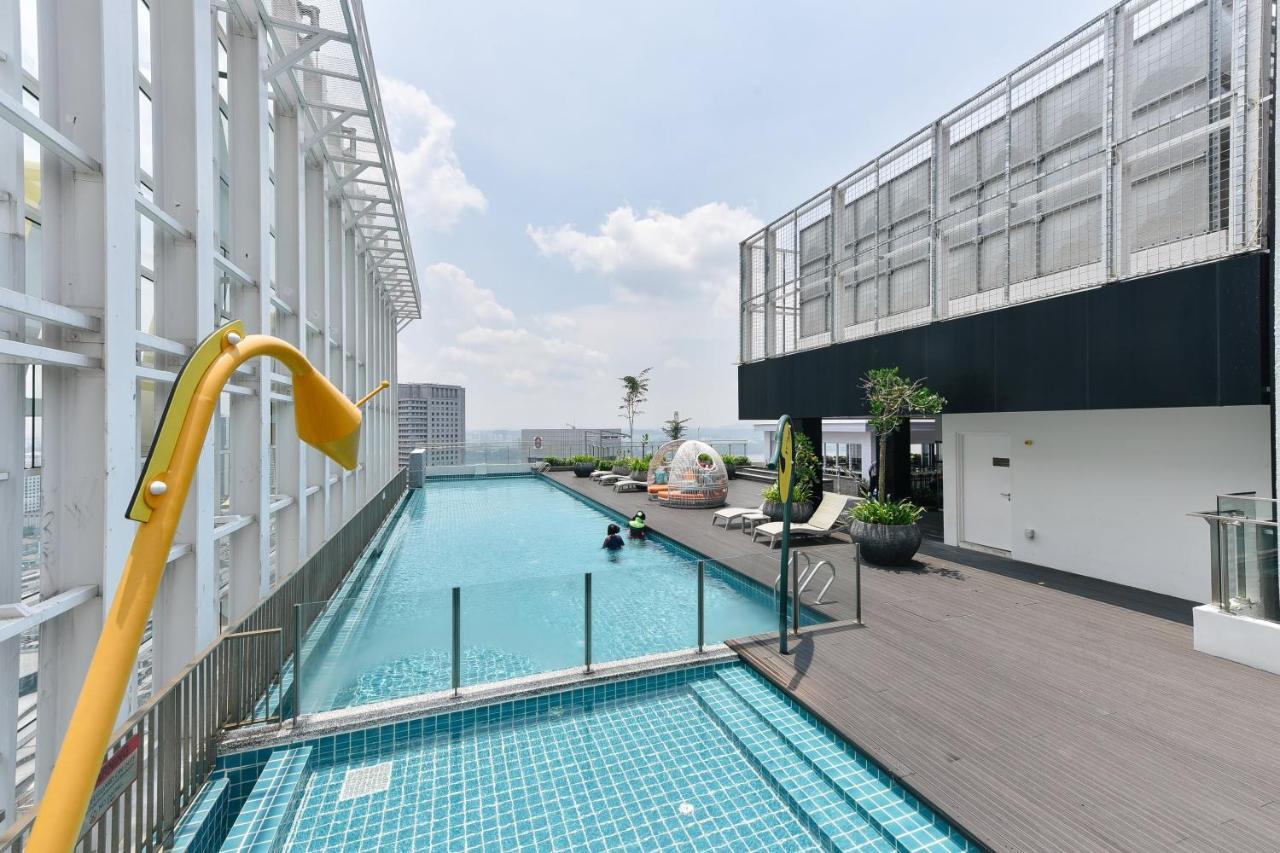 Suasana Private Suites By Subhome Johor Bahru Ngoại thất bức ảnh